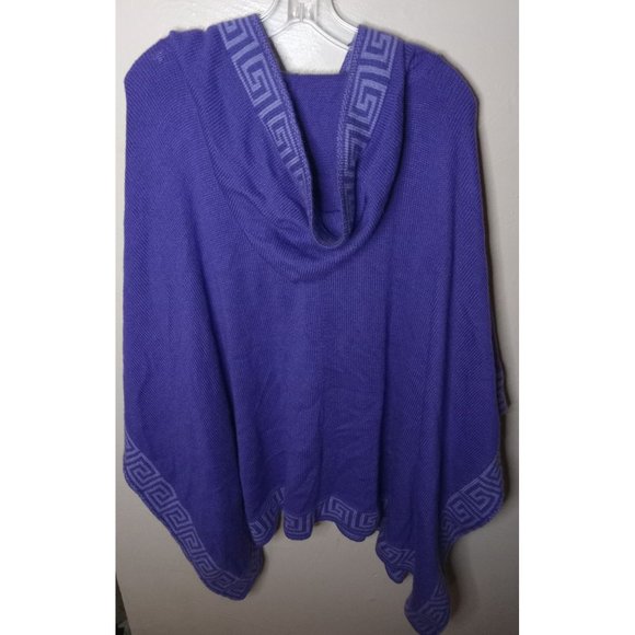 Alpaca Connection Poncho - Picture 2 of 5